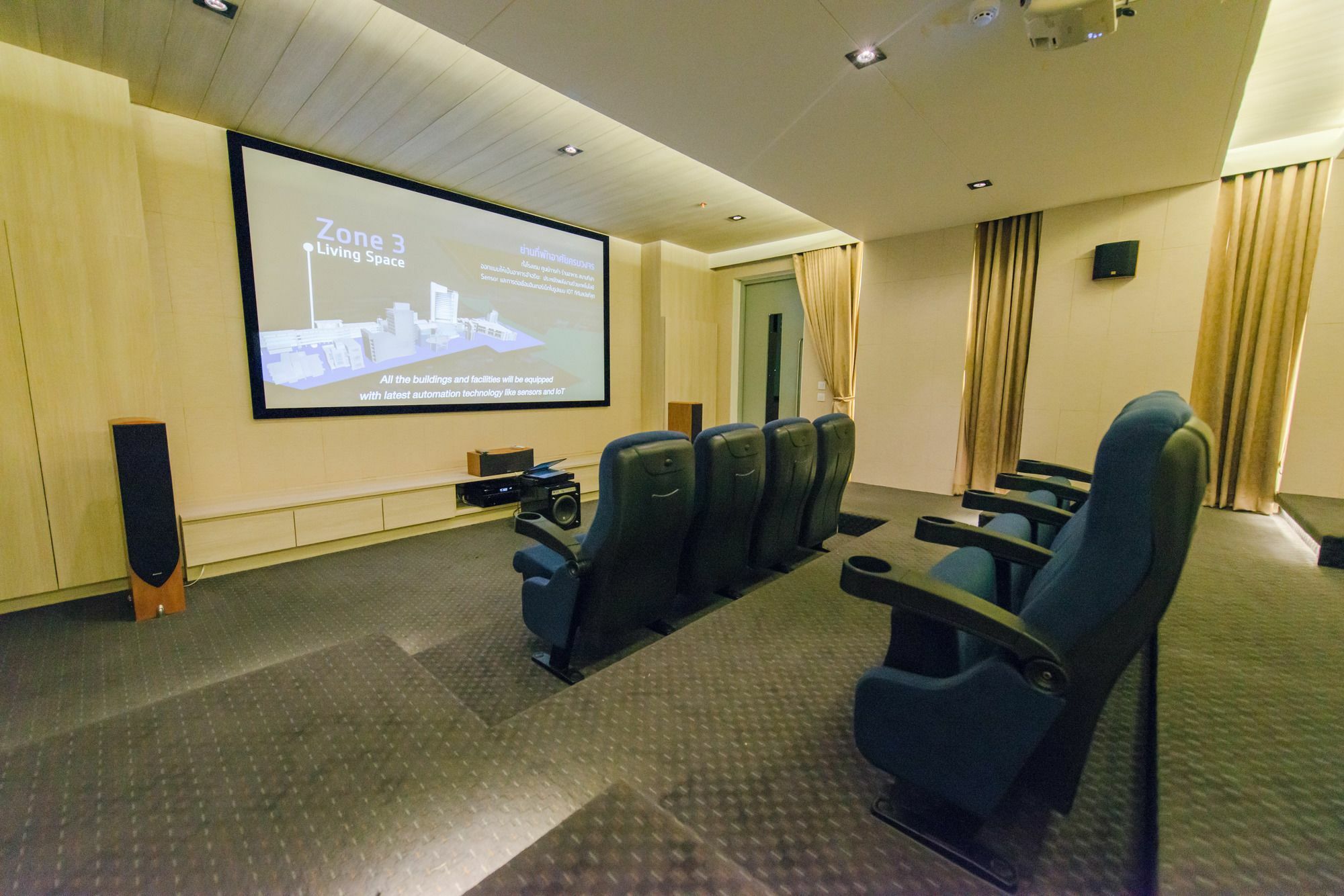 סי ראצ'ה Knightsbridge The Ocean Sriracha By Crown Residence מראה חיצוני תמונה