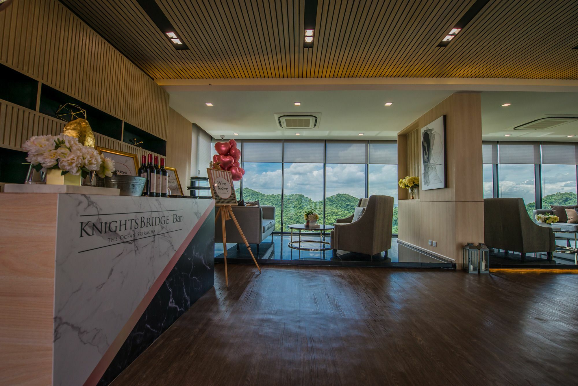 סי ראצ'ה Knightsbridge The Ocean Sriracha By Crown Residence מראה חיצוני תמונה